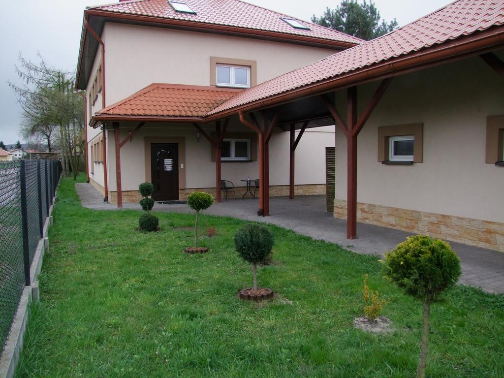 Warnenczyka 85A Bezplatny Parking, Faktura, Prywatna Lazienka, Klimatyzacja ジェシュフ エクステリア 写真