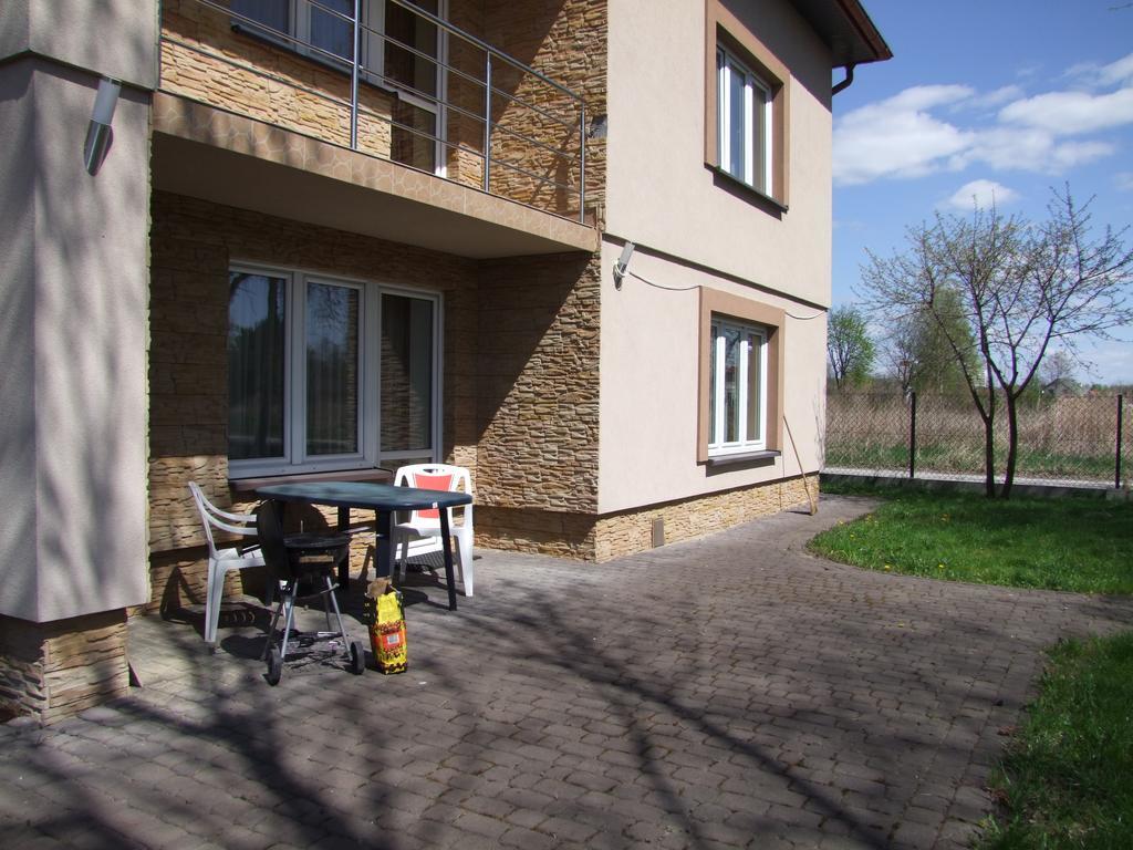Warnenczyka 85A Bezplatny Parking, Faktura, Prywatna Lazienka, Klimatyzacja ジェシュフ エクステリア 写真
