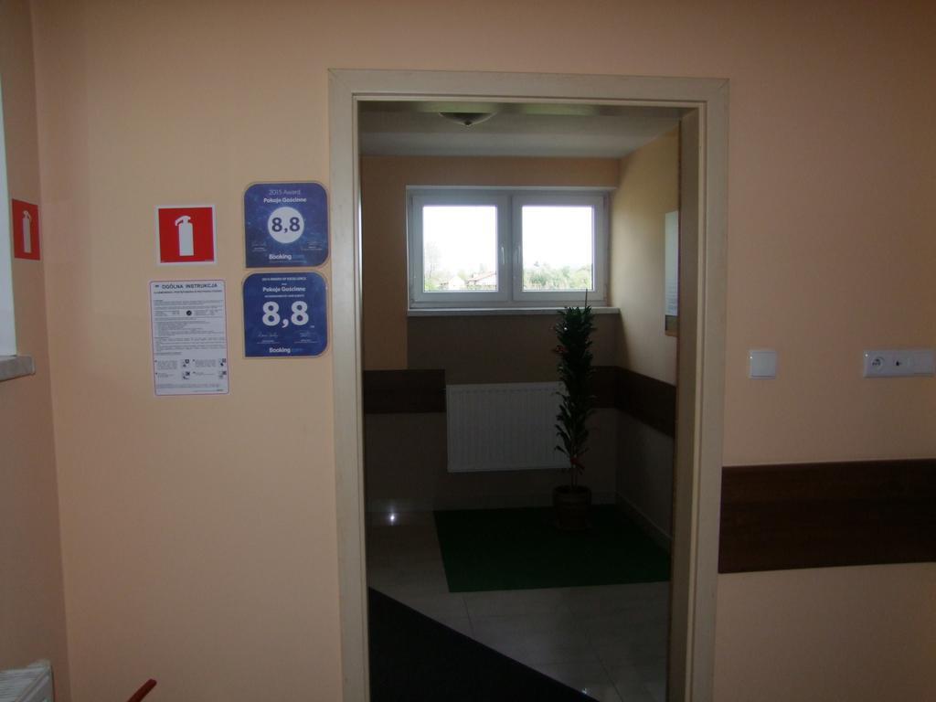 Warnenczyka 85A Bezplatny Parking, Faktura, Prywatna Lazienka, Klimatyzacja ジェシュフ エクステリア 写真