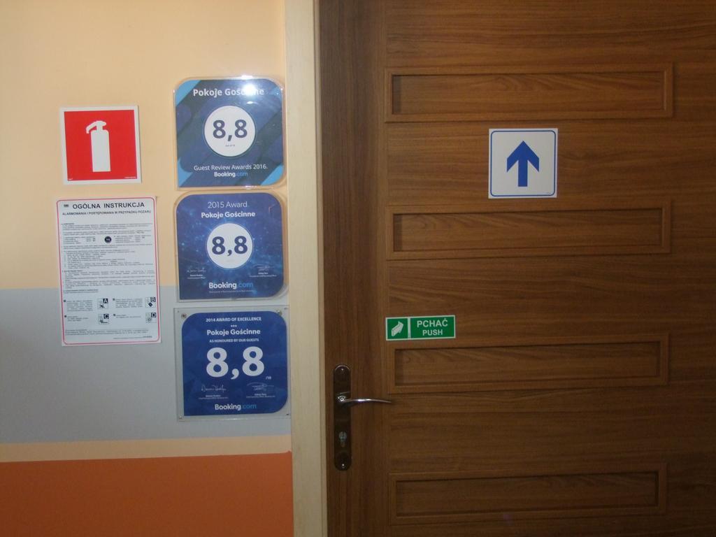 Warnenczyka 85A Bezplatny Parking, Faktura, Prywatna Lazienka, Klimatyzacja ジェシュフ エクステリア 写真
